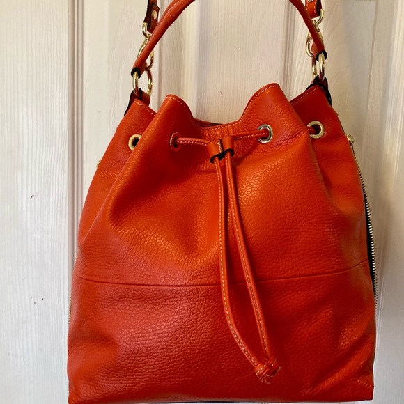 NWT A.Bellucci, Rich Mandarin Orange Colored Bag. 100% Full grain LEATHER! NEW - Picture 1 of 9
